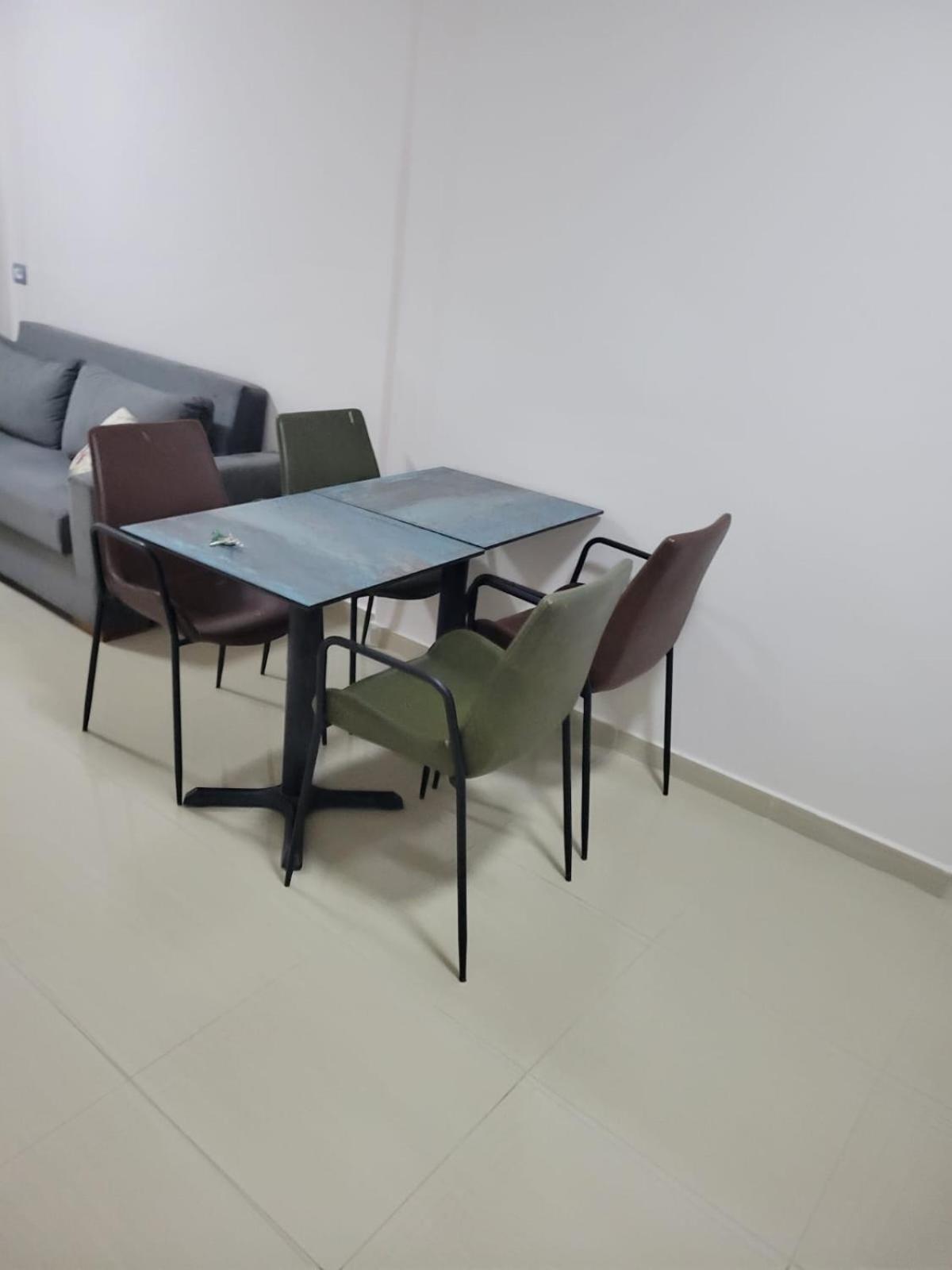 Ami Apartment